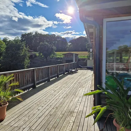 Janischhof 48 بيت للعطل *